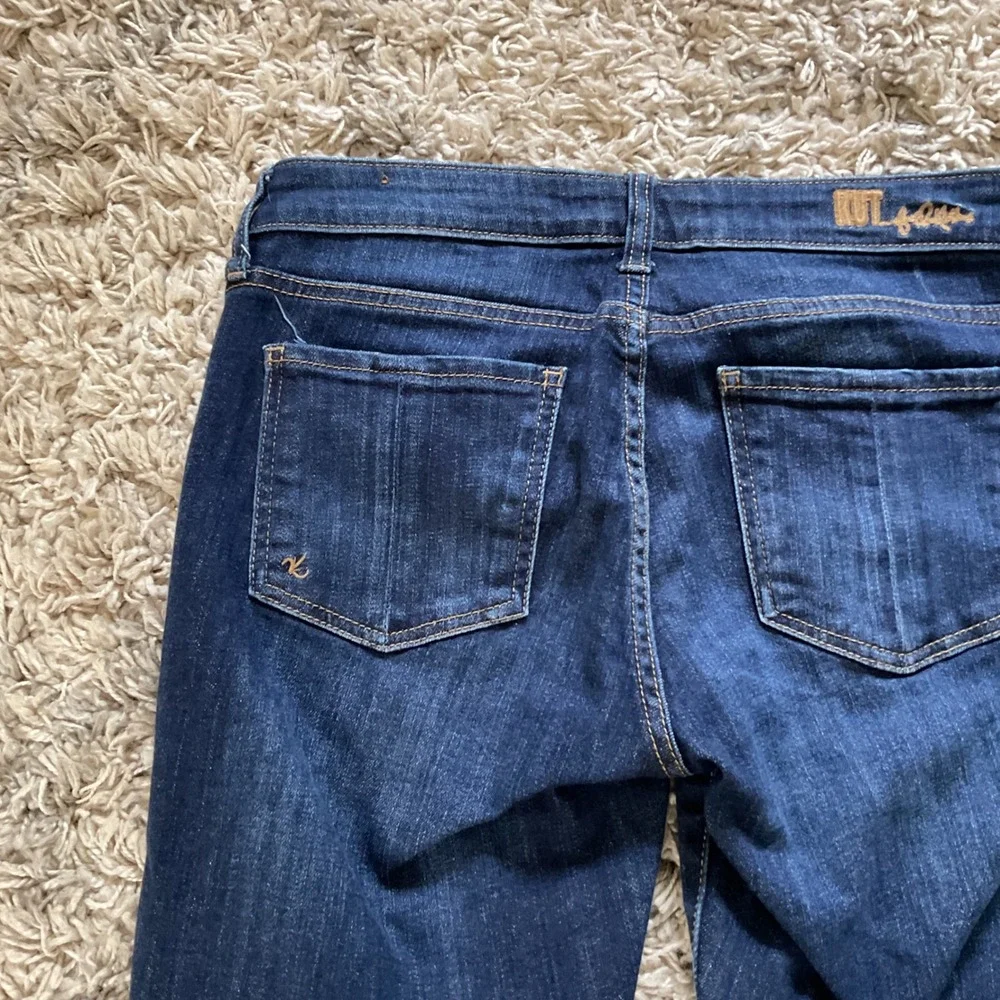 KUT from the Kloth Catherine Boyfriend Jeans Dark Indigo Blue Straight Leg 4